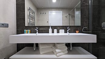 Sunset Cliffs Apartments Tower 2