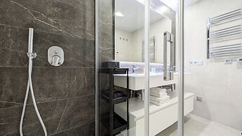 Sunset Cliffs Apartments Tower 2