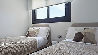 Sunset Cliffs Apartments Tower 2