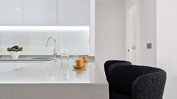 Sunset Cliffs Apartments Tower 2