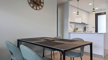 Sunset Cliffs Apartments Tower 2