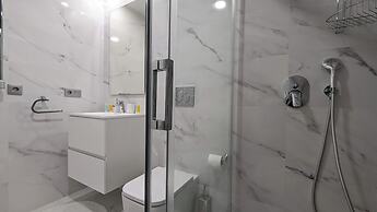 Sunset Cliffs Apartments Tower 2