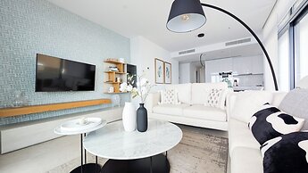 Sunset Cliffs Apartments Tower 2