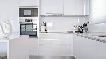 Sunset Cliffs Apartments Tower 2