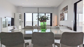 Sunset Cliffs Apartments Tower 2