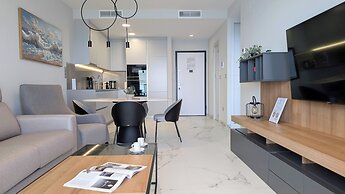 Sunset Sailors Apartments