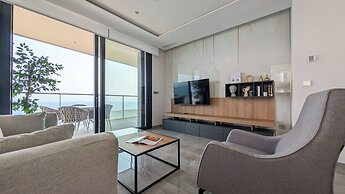 Sunset Sailors Apartments