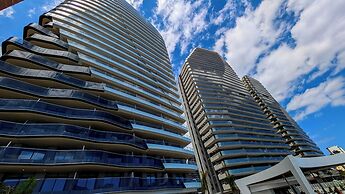 Sunset Sailors Apartments