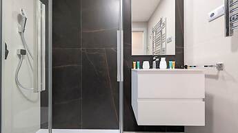 Sunset Sailors Apartments