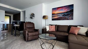 Sunset Waves Apartments Tower 1