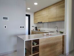 Sunset Waves Apartments Tower 1