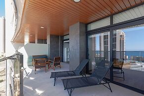 Sunset Waves Apartments Tower 1
