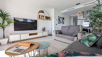 Sunset Waves Apartments Tower 1