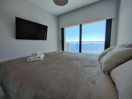 Sunset Waves Apartments Tower 1