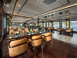 AIME'E CRUISES - HALONG BAY