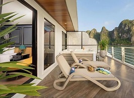 AIME'E CRUISES - HALONG BAY