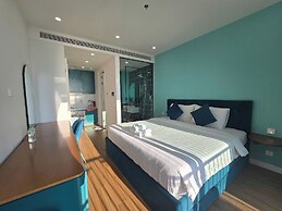 Marina Hillside Condotel