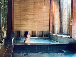 Nozawa Hostel and Onsen