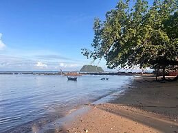 Ban Slow Life Homestay Koh Libong