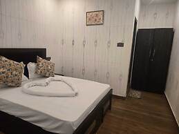 Om Namastubhyam Home Stay