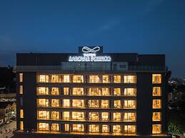 Bamus Sarovar Portico Kampala