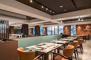 Bamus Sarovar Portico Kampala