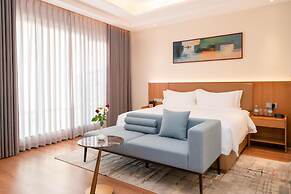 Bamus Sarovar Portico Kampala