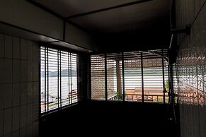 Baan Lhong View Lay
