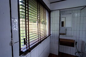 Baan Lhong View Lay