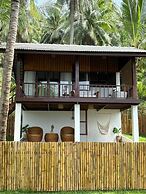 Baan Lhong View Lay