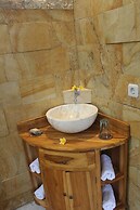 Serenity Villa & Spa
