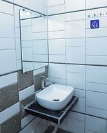 Hotel Devanshri Rooms & Restaurant