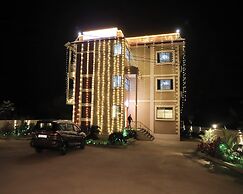 Hotel Devanshri Rooms & Restaurant