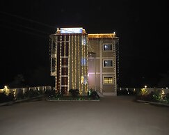 Hotel Devanshri Rooms & Restaurant