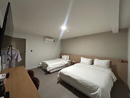 Priberry Hotel