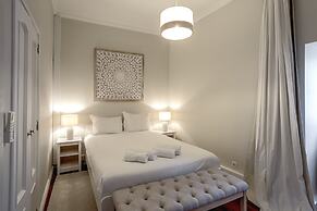 Bairro Alto Elegant by Homing