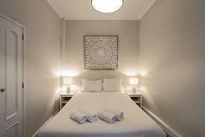 Bairro Alto Elegant by Homing