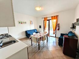 Seaside Apartment Near Budoni
