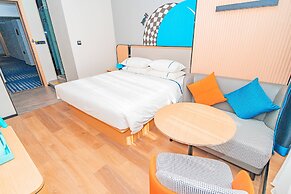 Home Inn Huayi Select Collection Hotel