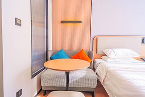 Home Inn Huayi Select Collection Hotel