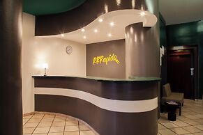 RRRapido Hotel