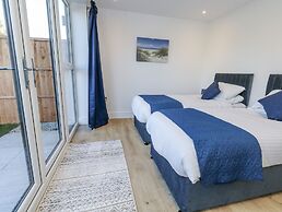 Sea Fern House - 36B