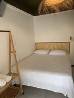 Airport Manini Lodge Studio 12