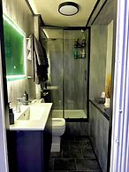 1-bed Apartment - Sleeps 2, Wifi & Central