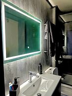 1-bed Apartment - Sleeps 2, Wifi & Central