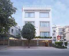 Alpina Hotels & Suites