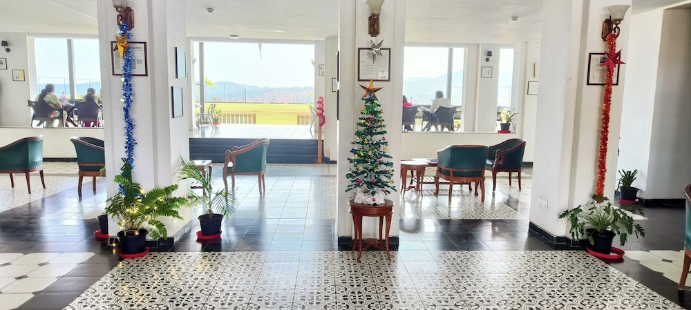 Royal gold feildd club resorts