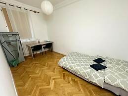 Fantastic Inn Warsaw - Kozia