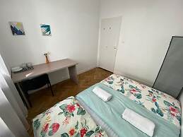 Fantastic Inn Warsaw - Kozia