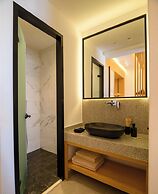 Safrani Suites